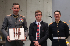 capitán weisser en el cordillera - 5