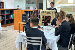 Final del Torneo de Debate en el Colegio Los Alerces (880 x 587 px) - 4